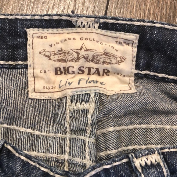 Jeans - Picture 3 of 4